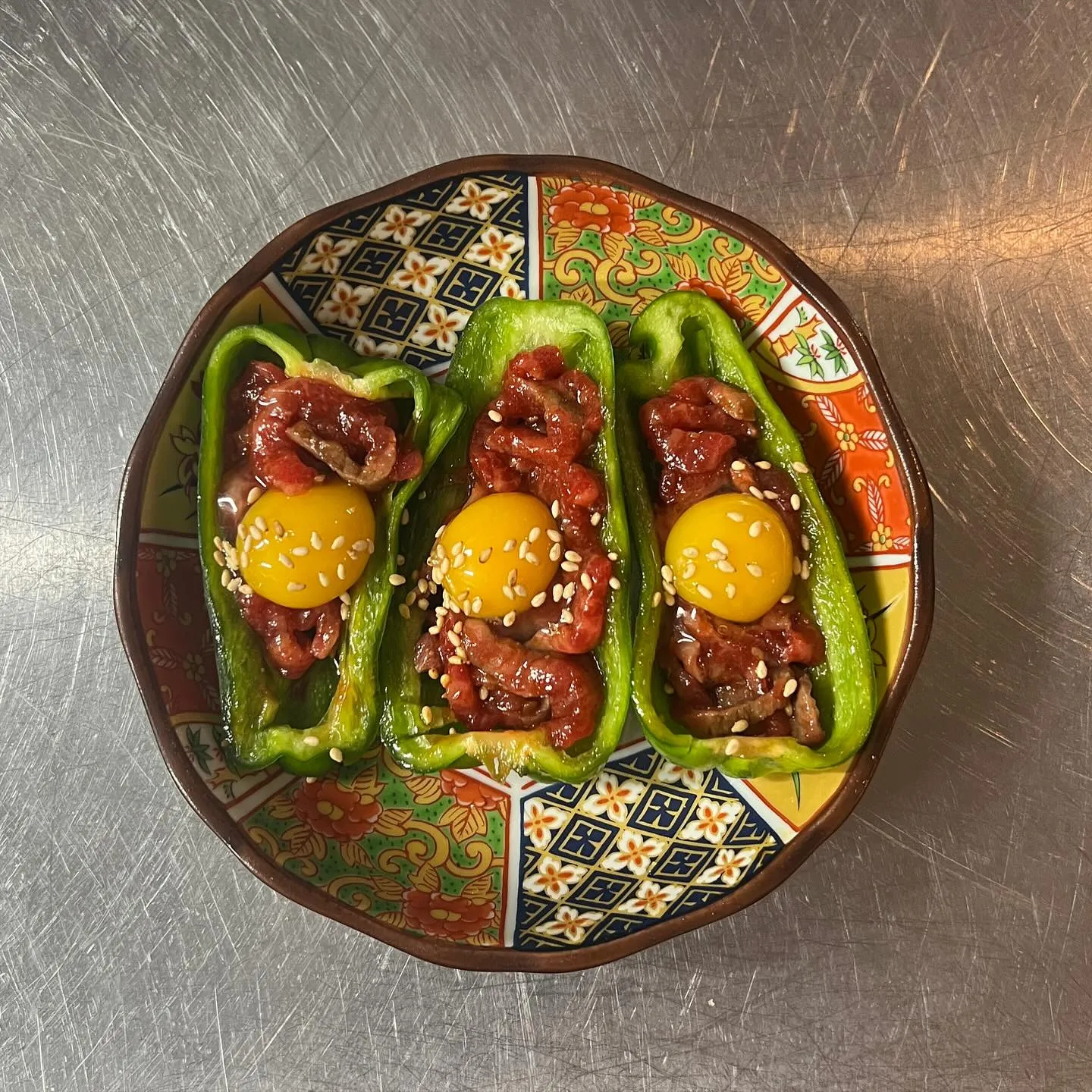 絶品😋ユッケの青椒肉絲（チンジャオロース）💫　　